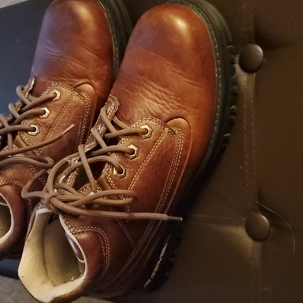 GBX MENS CHUKKA BOOTS